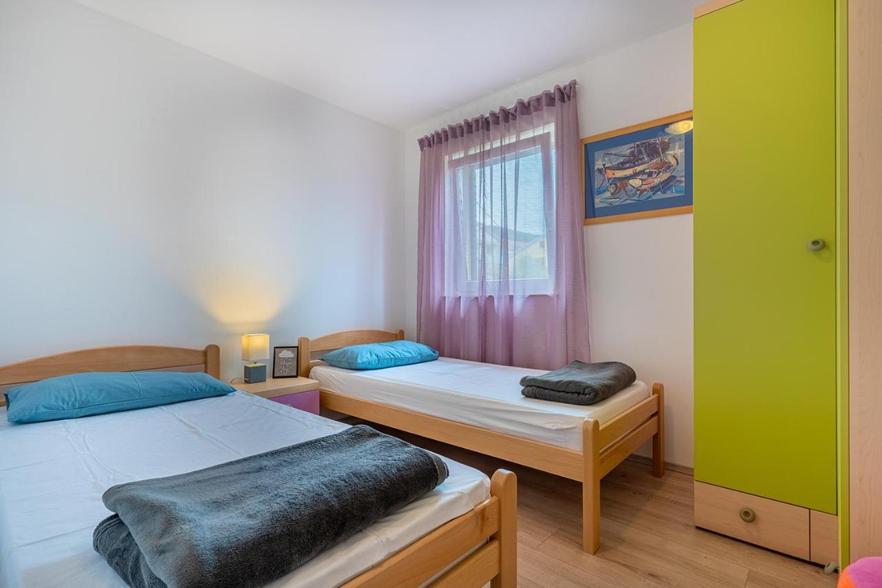 Apartment Utmar Cres